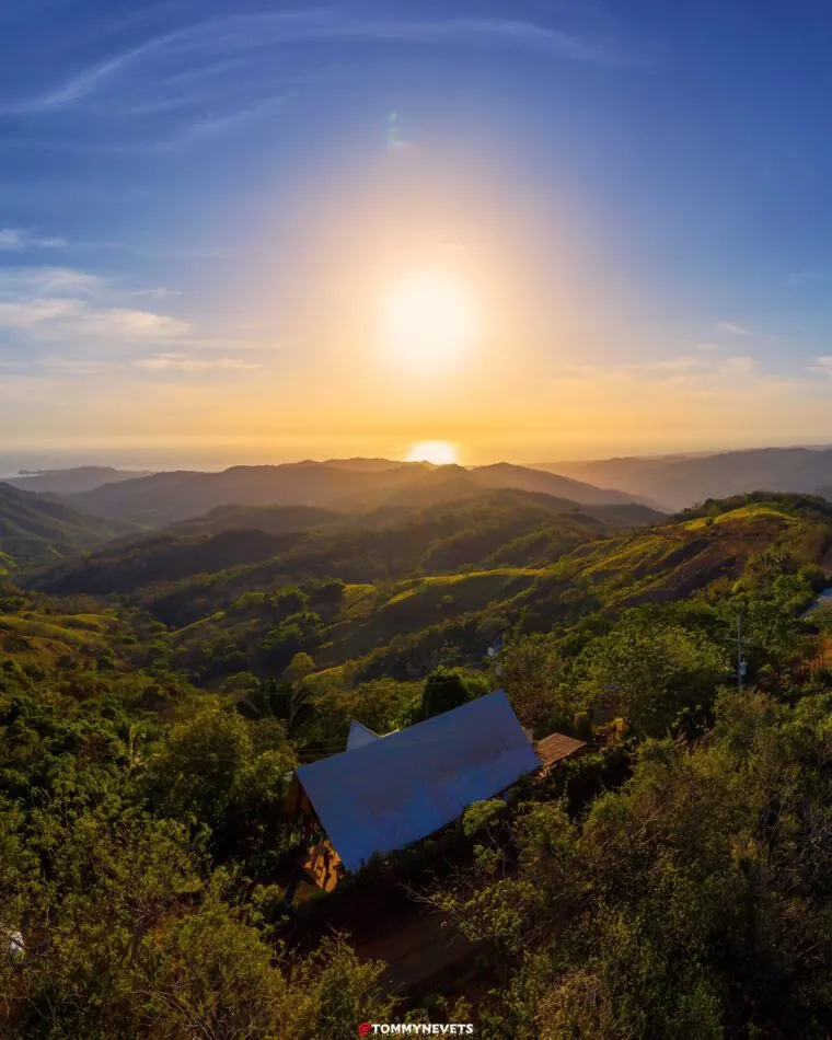 Luz sobre la montaña