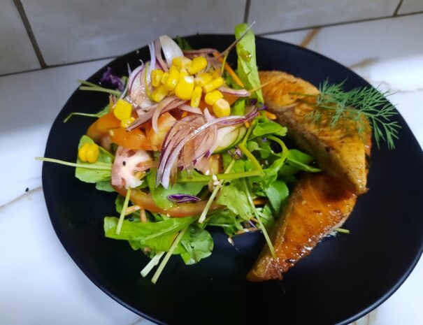 Ensalada de Salmon